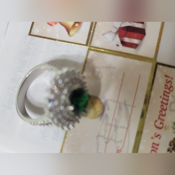 Sterling Silver Emerald Halo Cocktail Ring 💍 🥰 8 - Picture 4 of 8